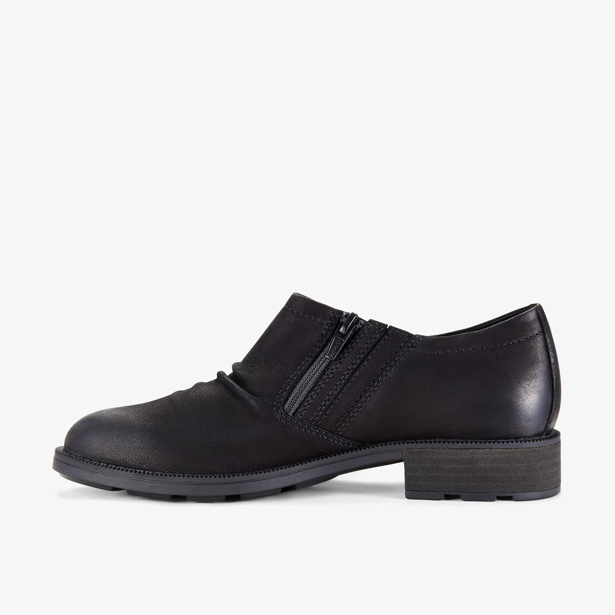 Adalynn Ezra Black Nubuck