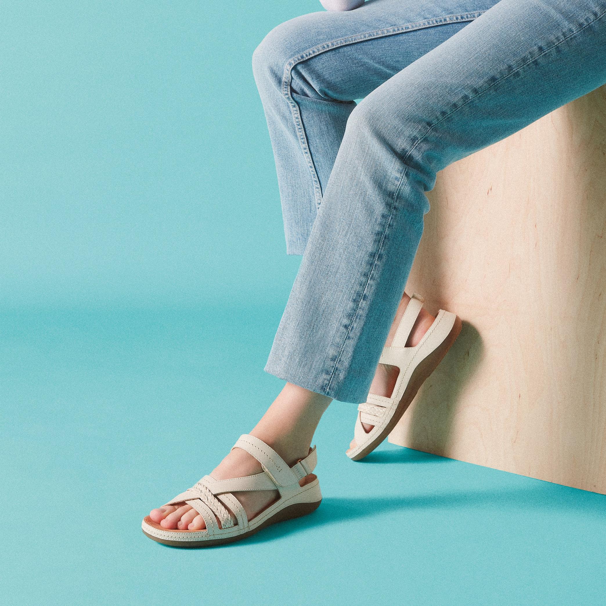 Cecily Strap Cream Leather