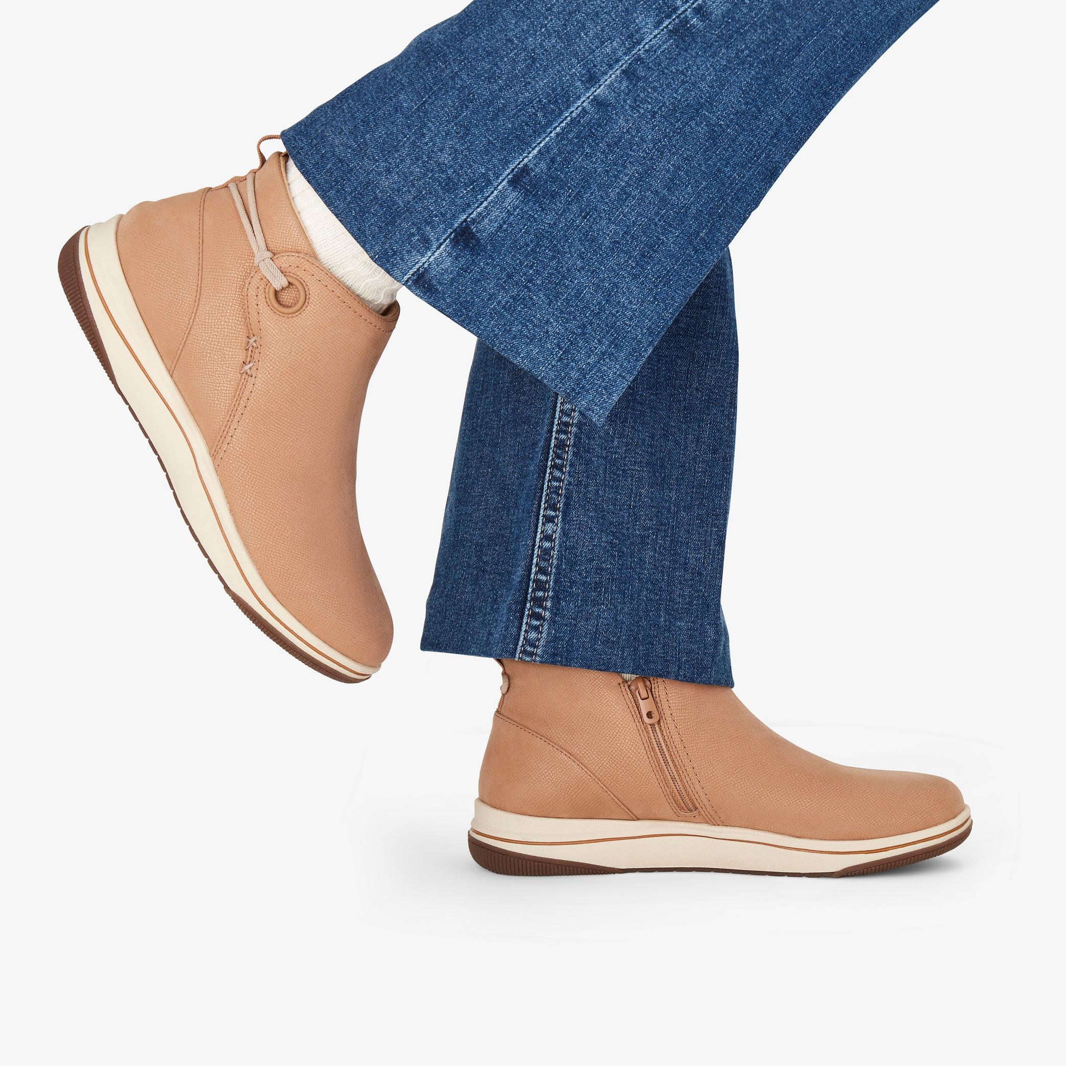 Breeze Derby Camel