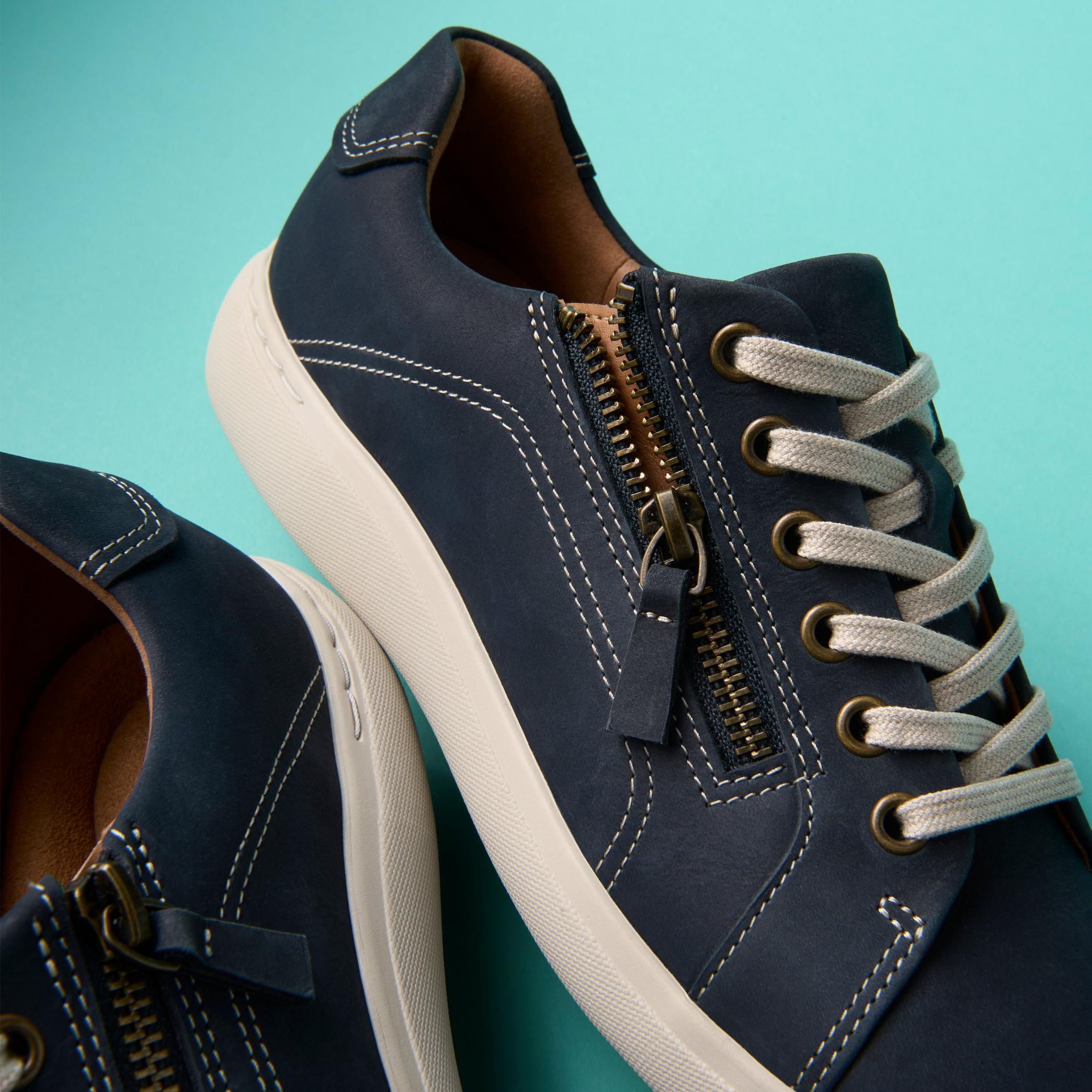 Nalle Lace Navy Nubuck