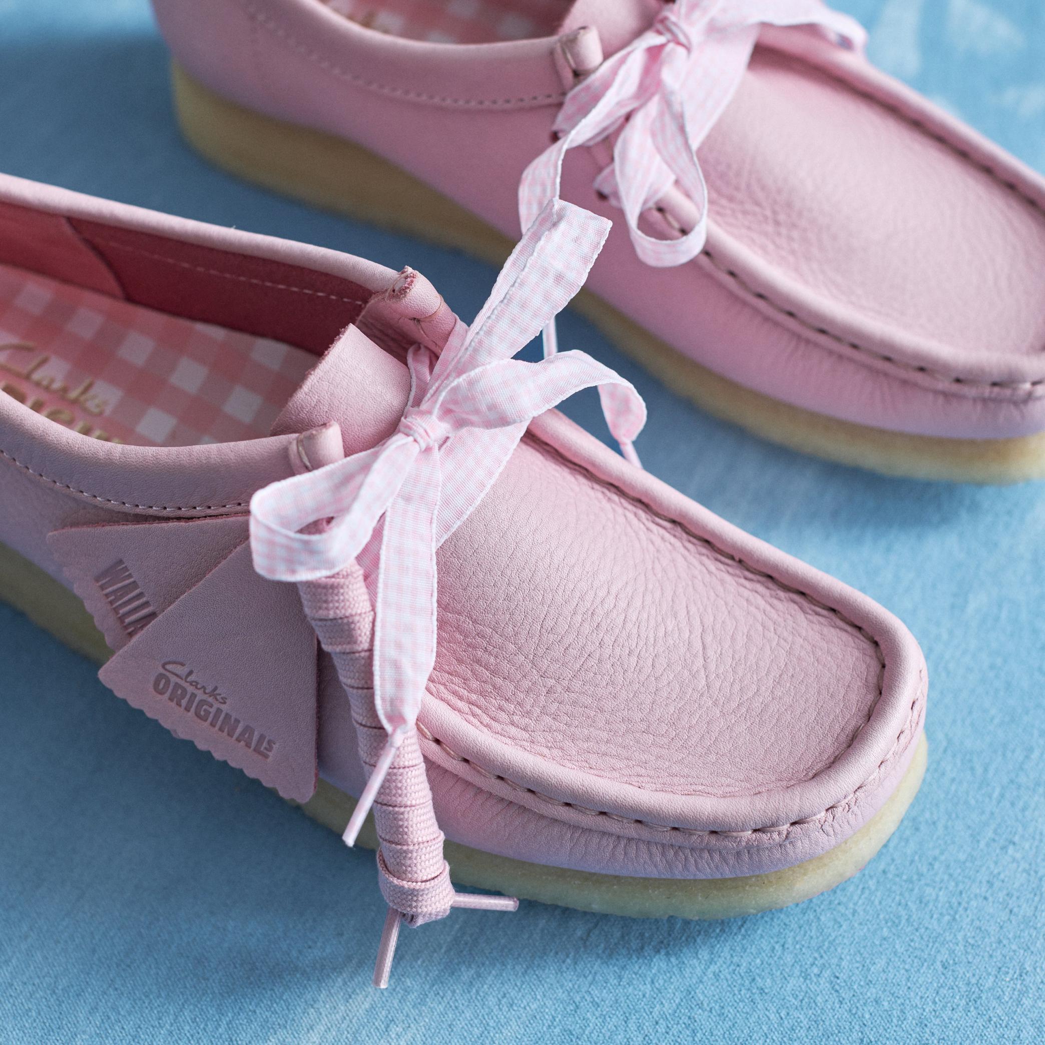 Wallabee Baby Pink Leather