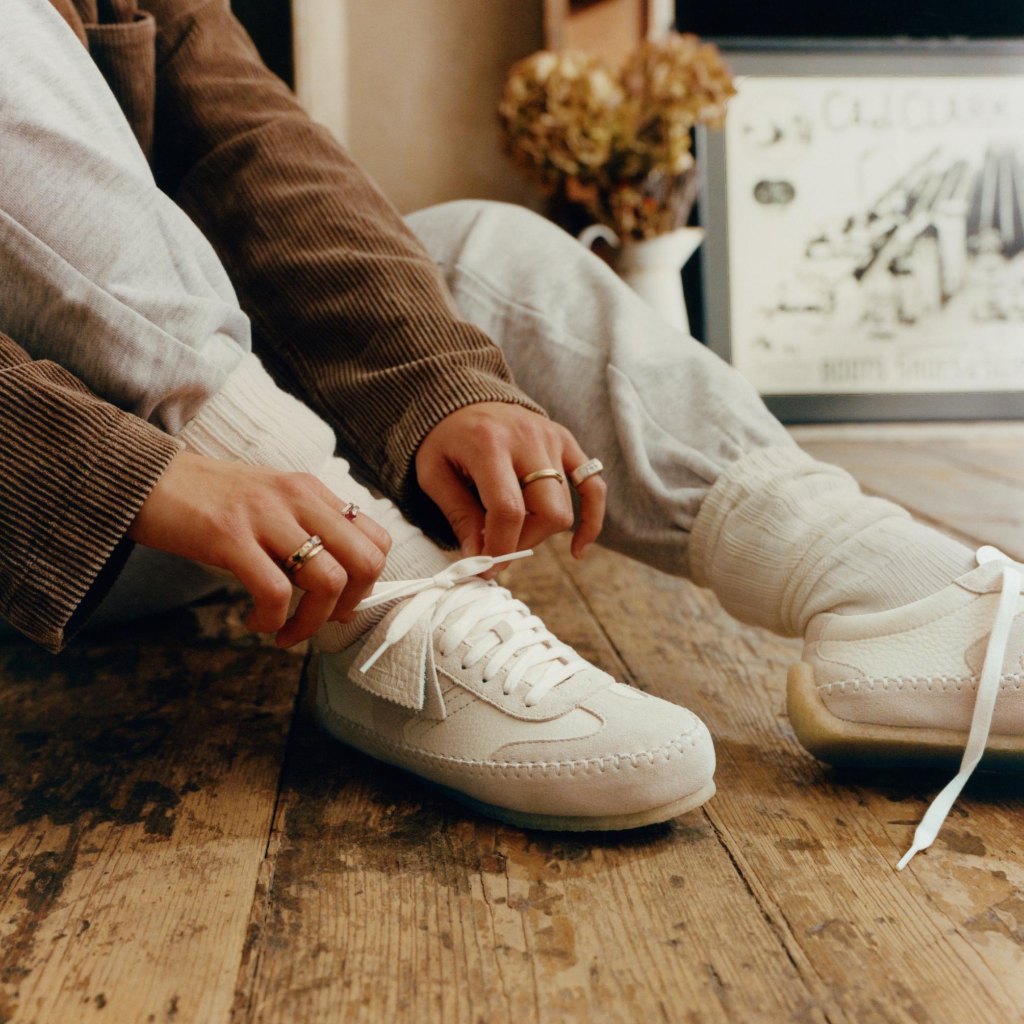 Tor Low Off White Suede