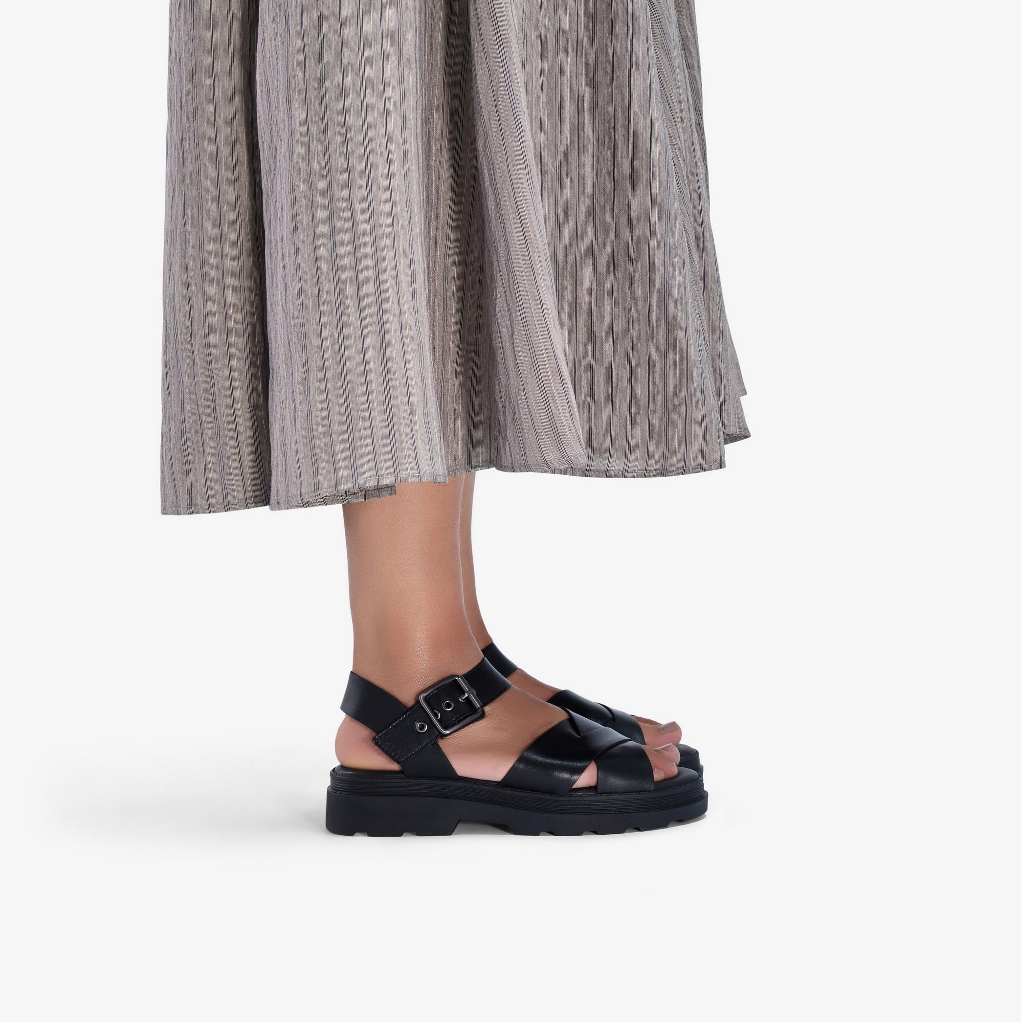 Orinoco3 Cross Black Leather