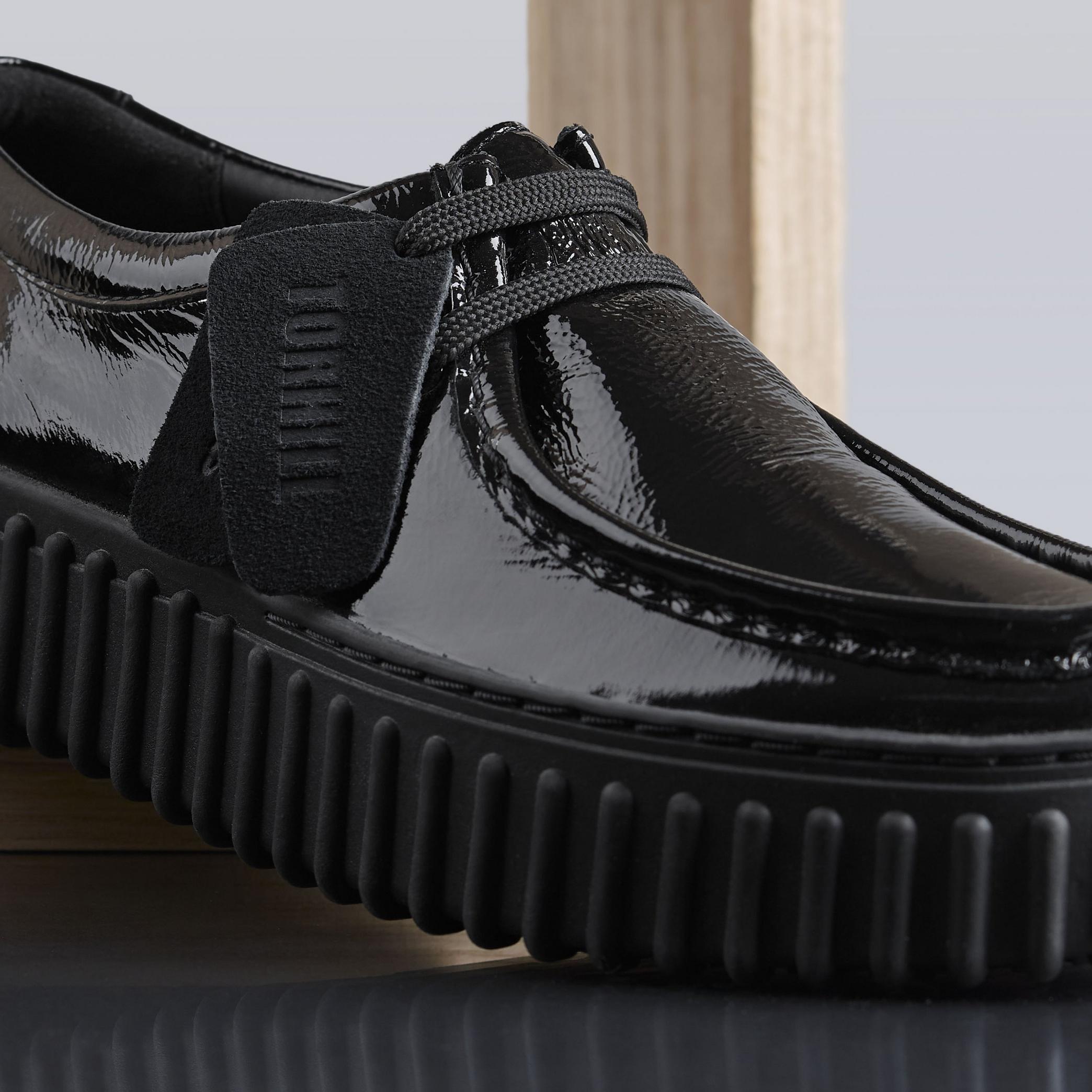 Torhill Bee Black Patent