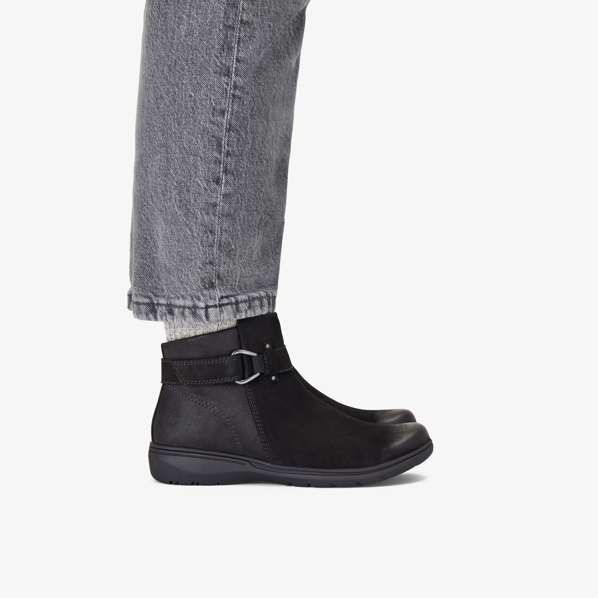 Carleigh Drift Black Combination