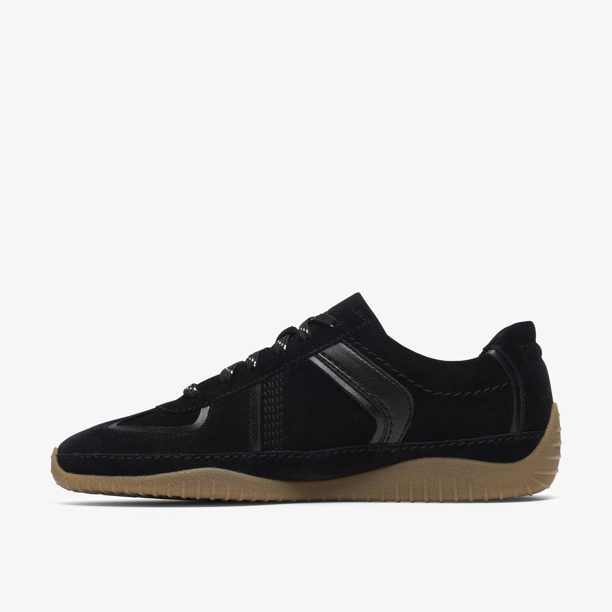 Meridor Lo Black Suede