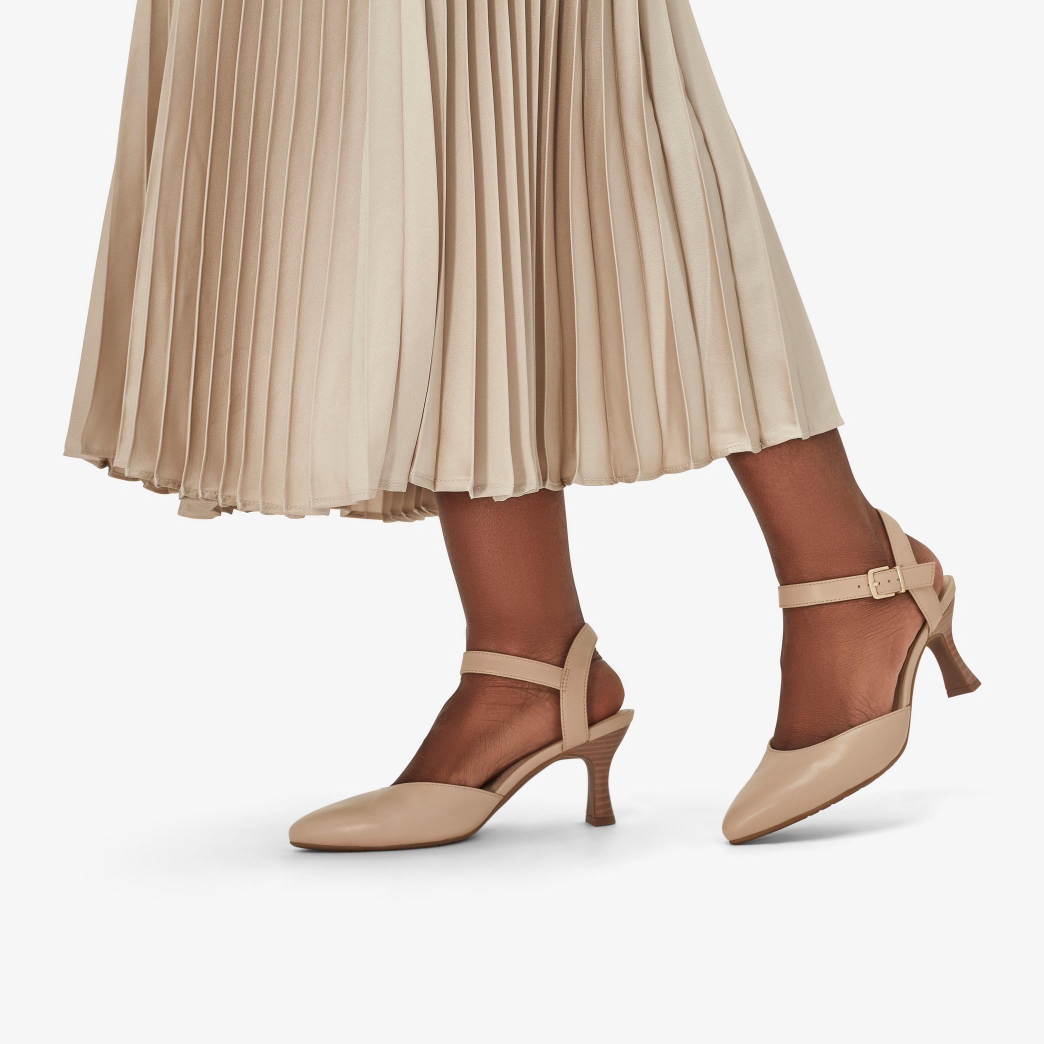 Kataleyna Cora Beige Leather
