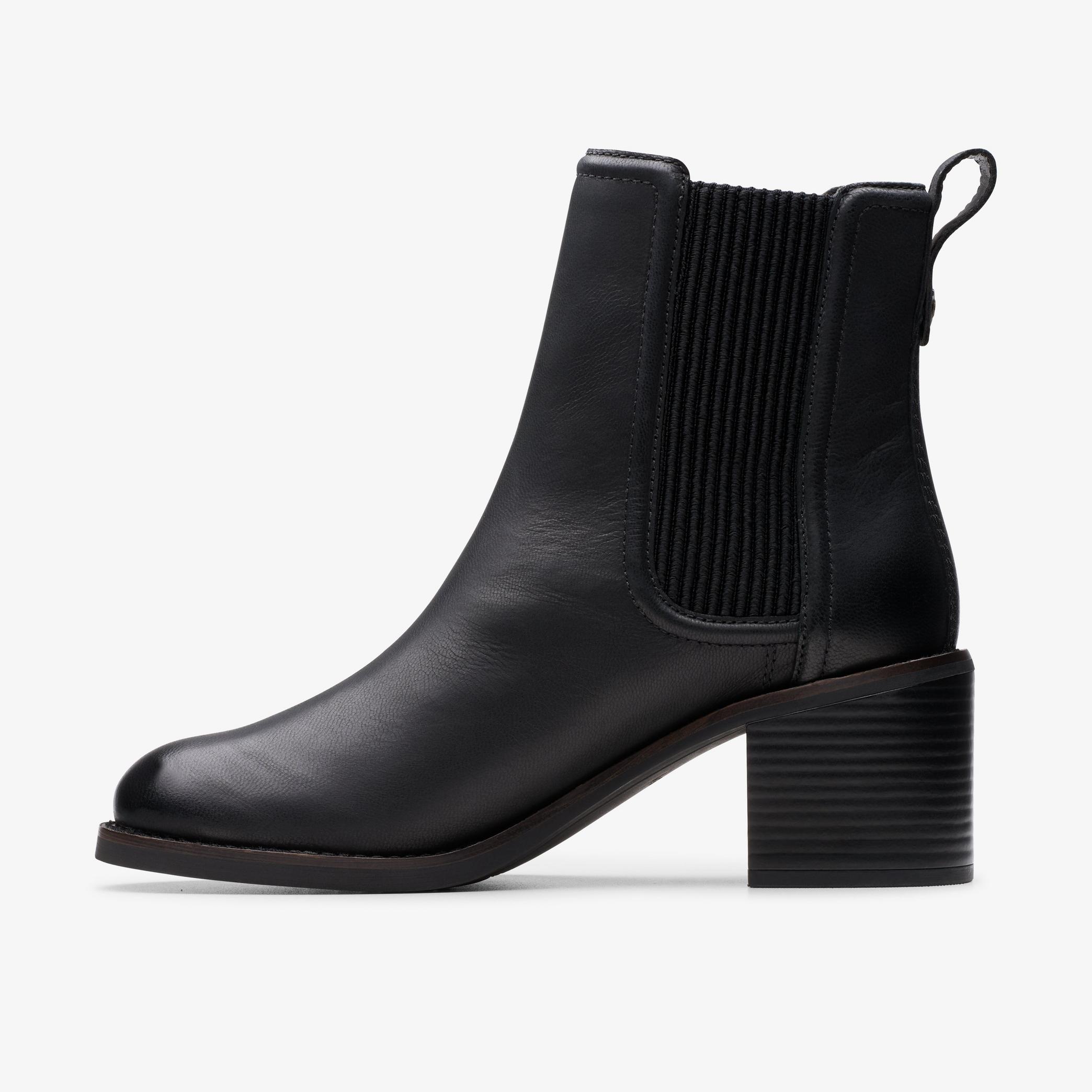 Chamberly Top Black Leather