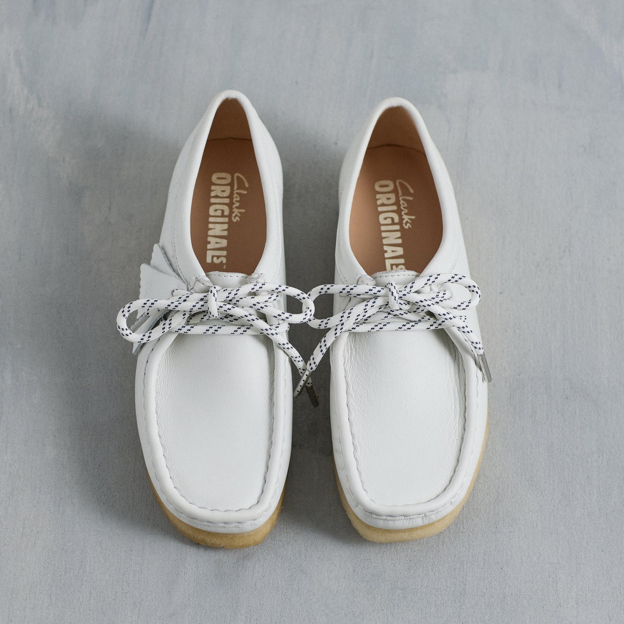 Wallabee White Grain Leather