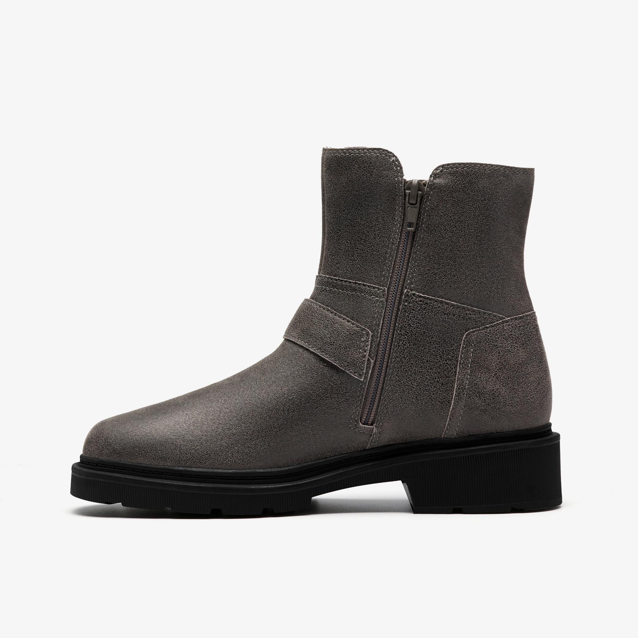 Lauryl Bay Dark Grey Leather