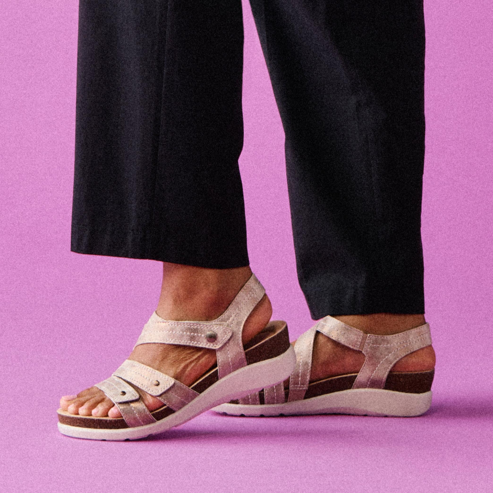 Calenne Clara Bronze Metallic