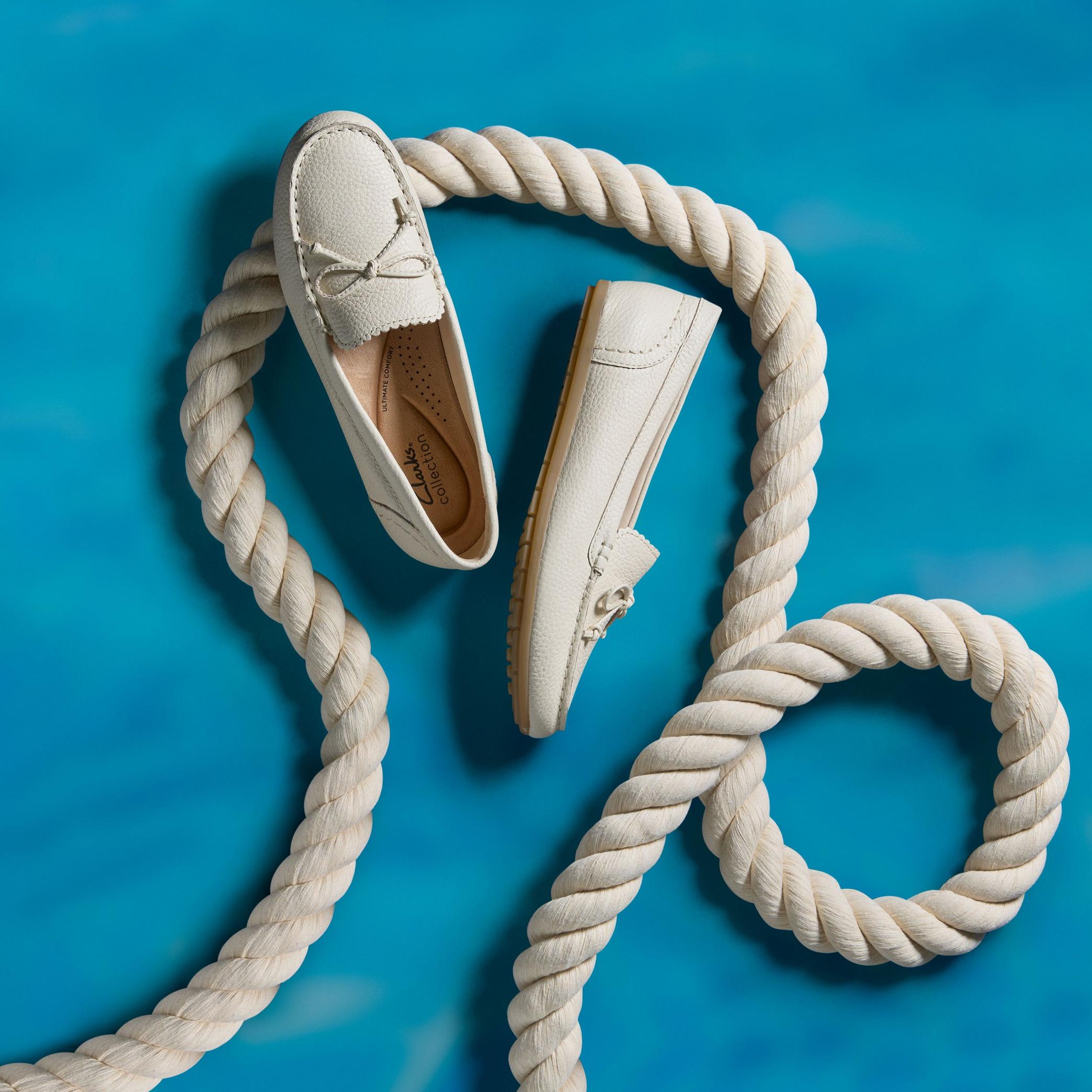 Elliotte Sail Cream Leather
