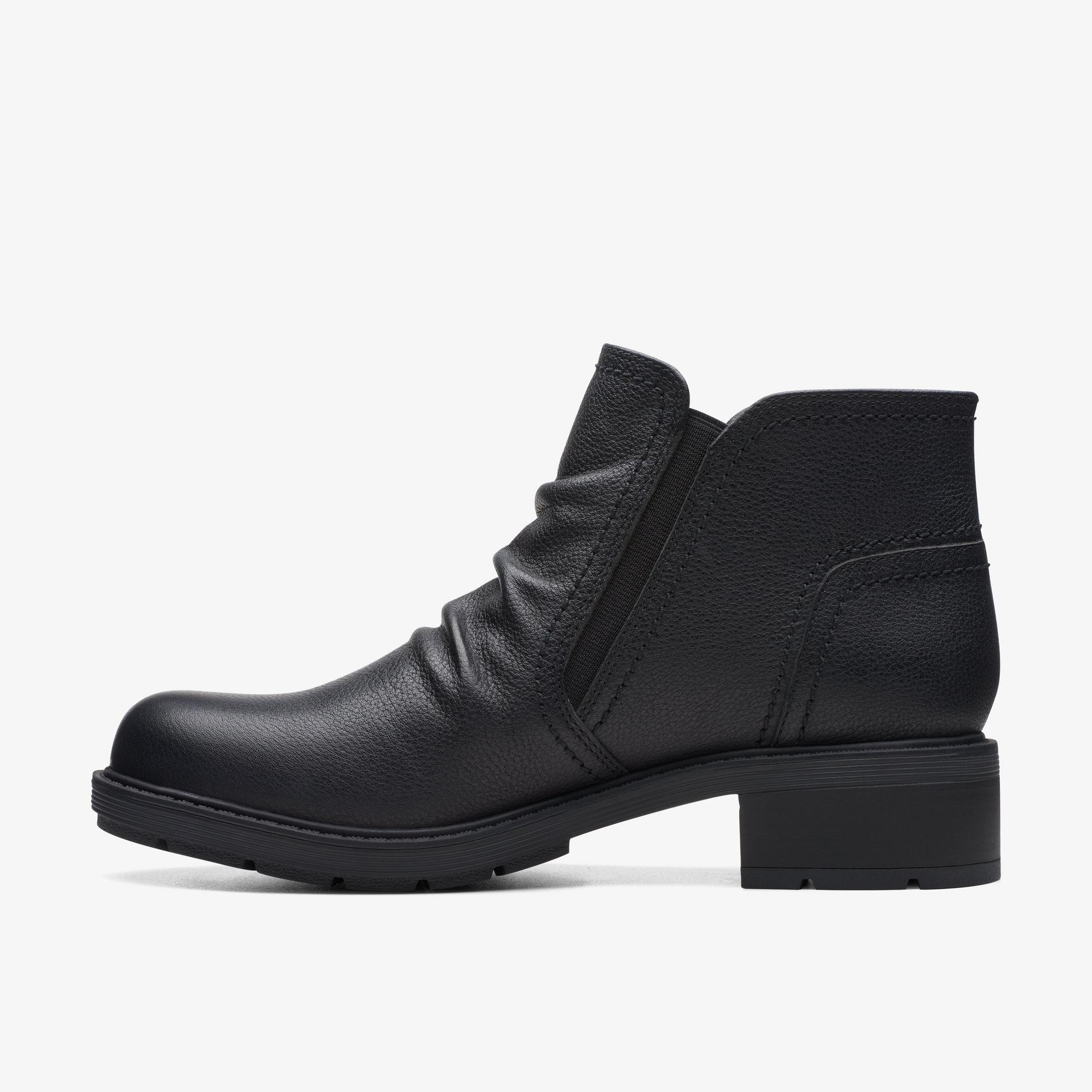 Hearth Dove Black Leather