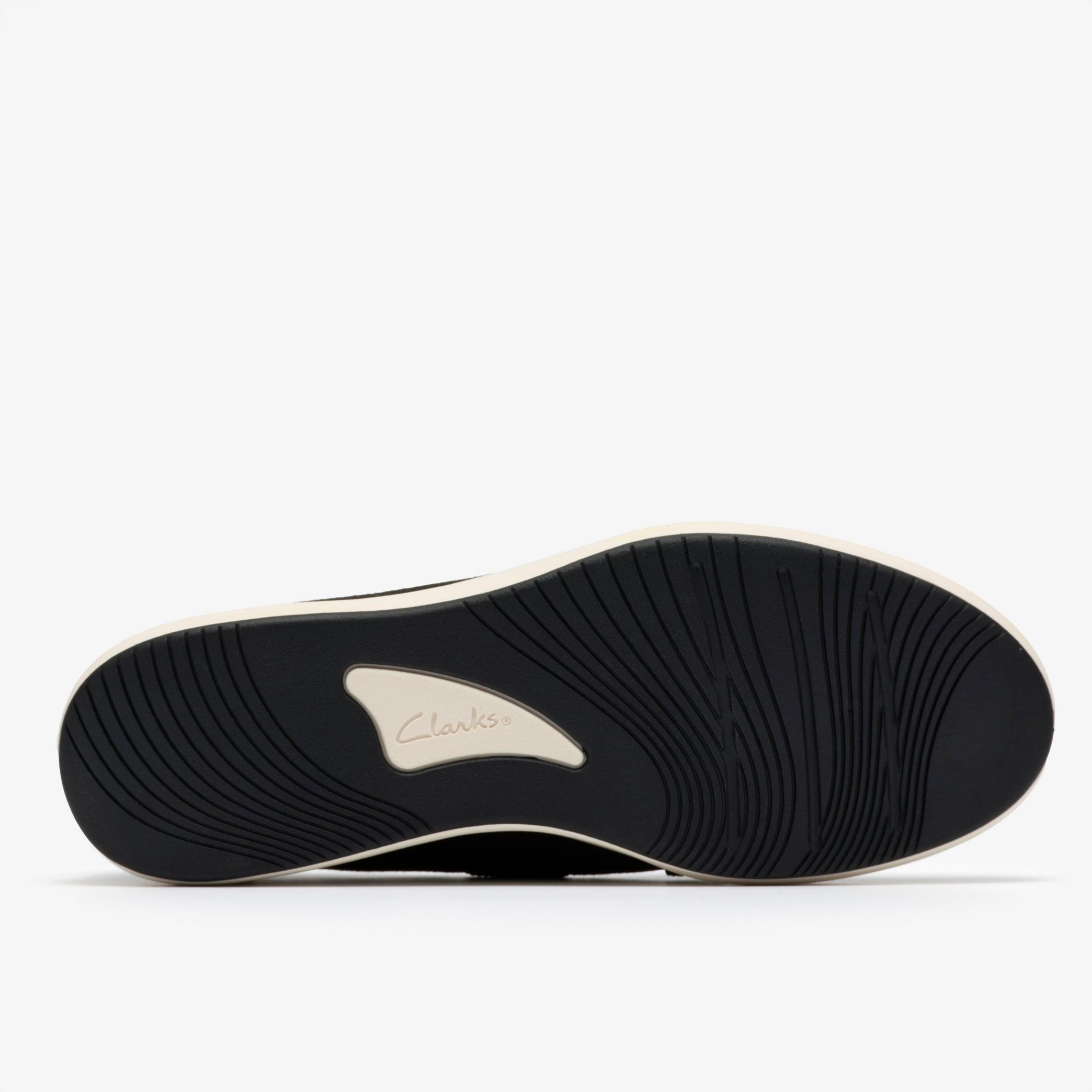 Breeze Sky Bay Black Canvas