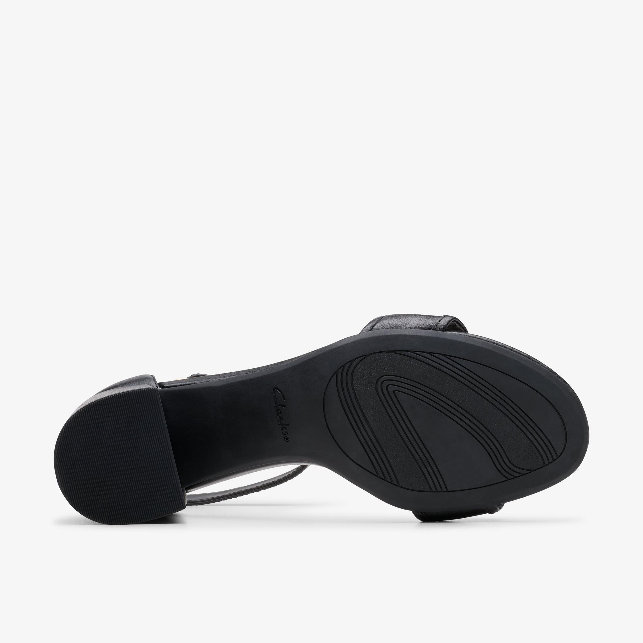 Ezoria Mae Black Leather